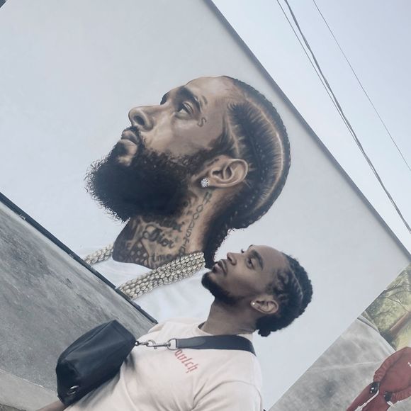 Meet your Posher, Alex - Picture 1 of 1